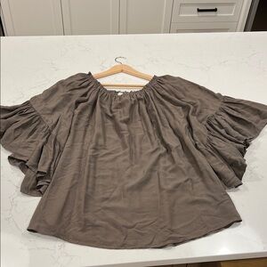 Chic Brown Ruffled Women's Blouse